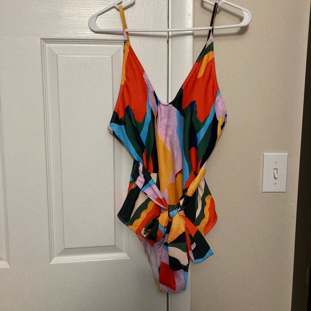 Plus Allover Graphic Knot One Piece Swimsuit